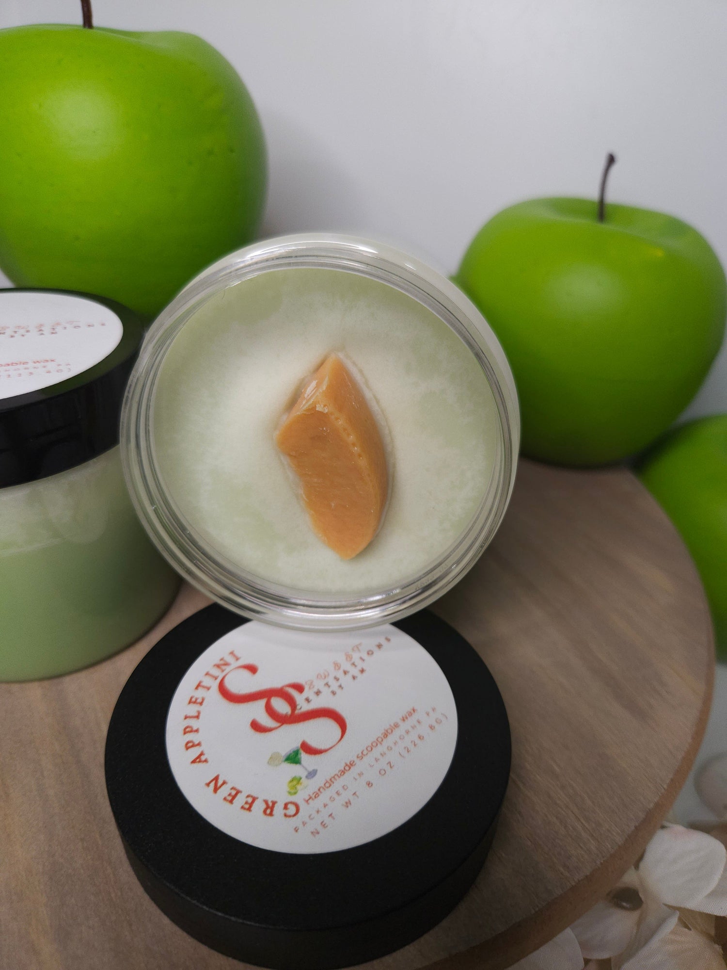 Scoopable Wax