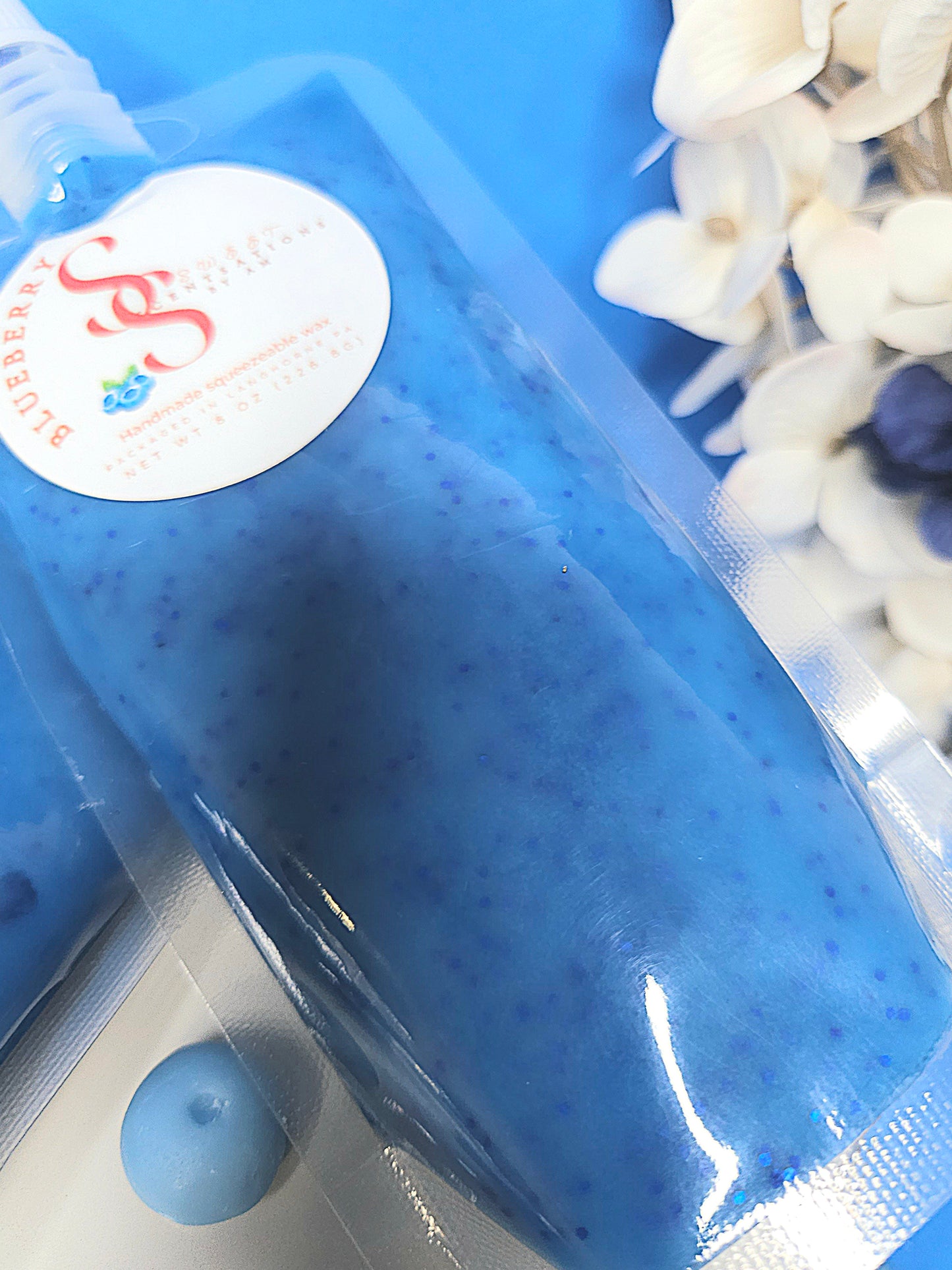 Blueberry squeezeable wax