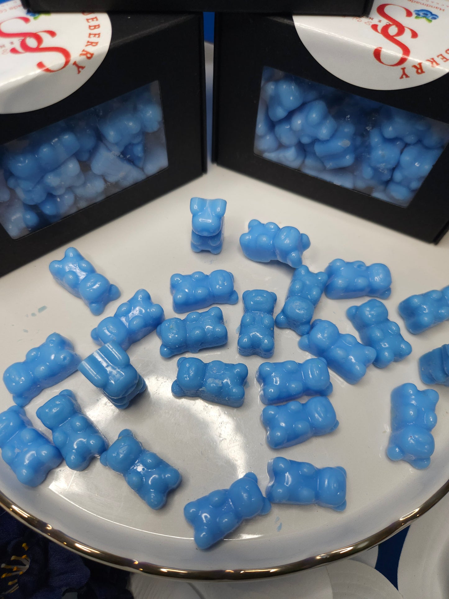 Blueberry gummy bears