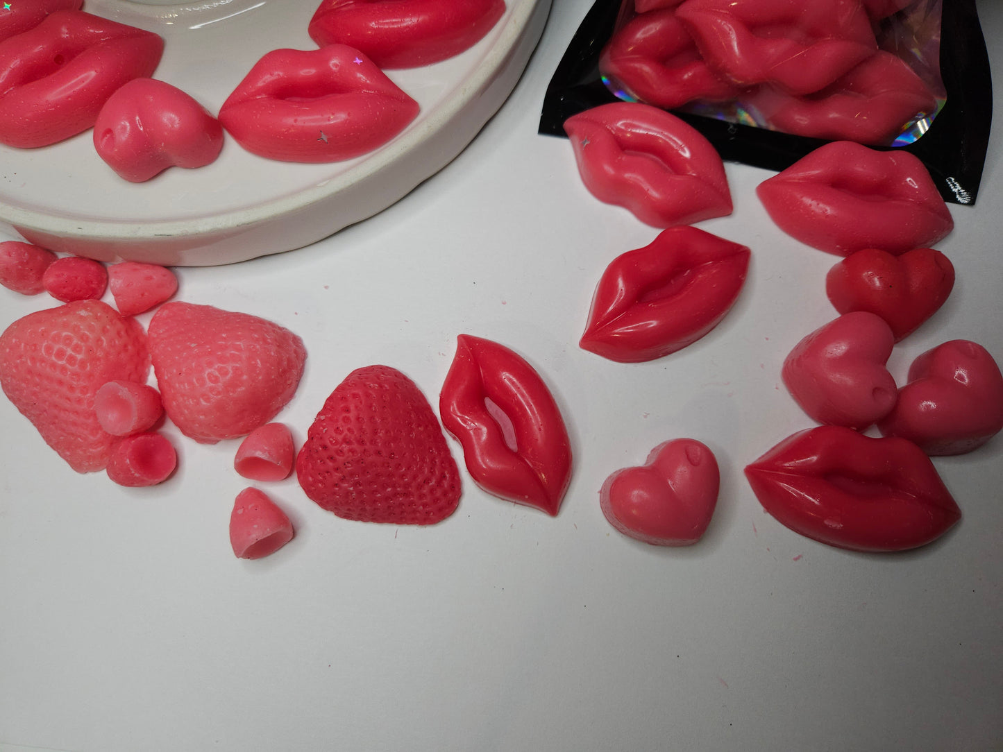 Strawberry Embed melts