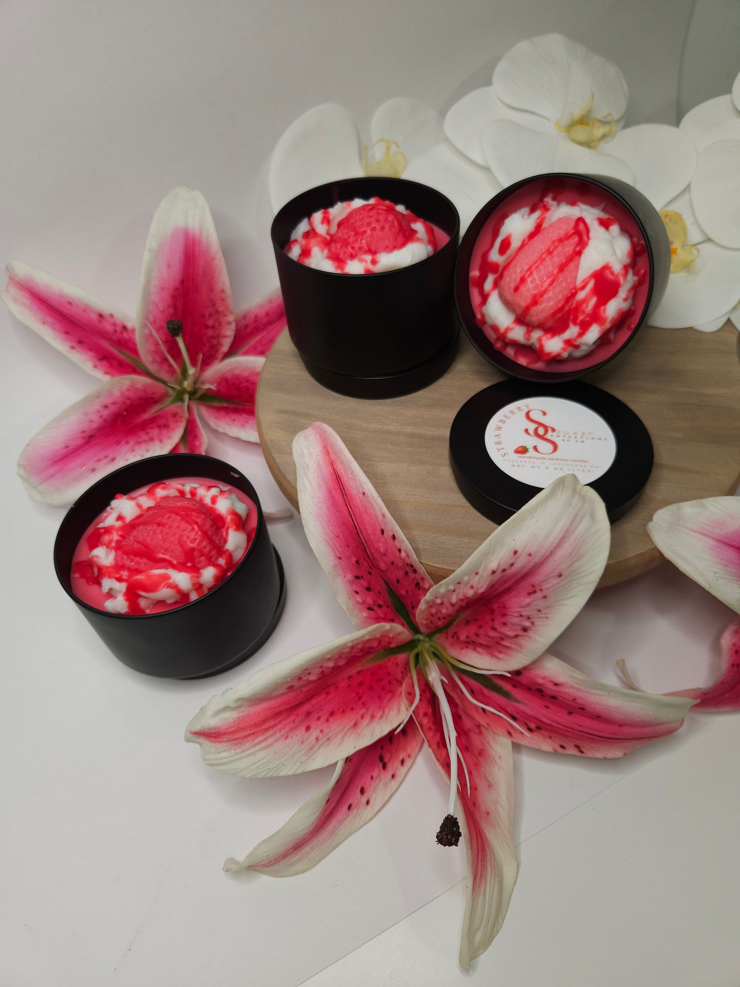 Strawberry Wickless Candles