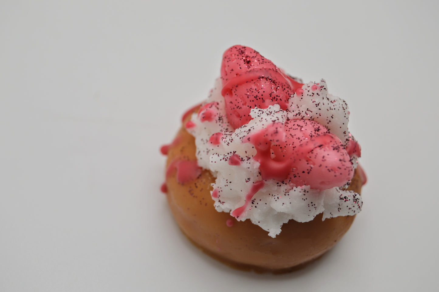 Strawberry Mini donuts